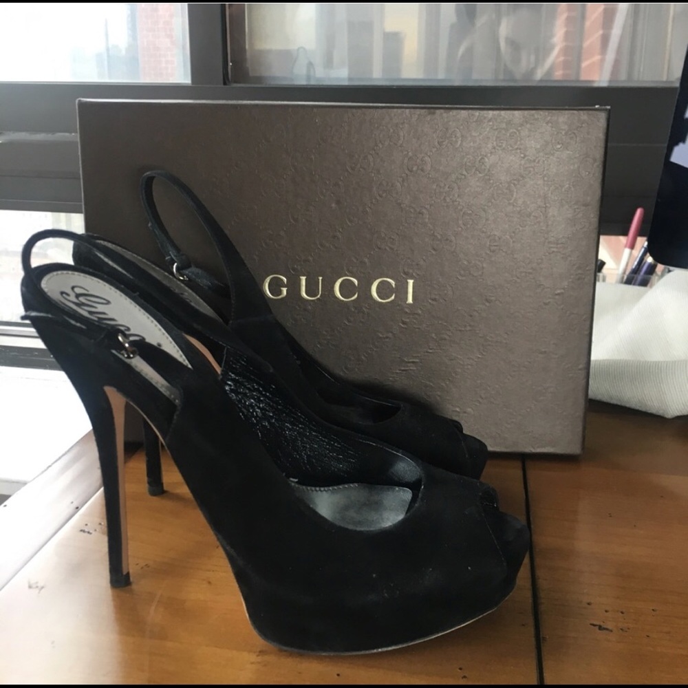 Gucci Suede Shoes